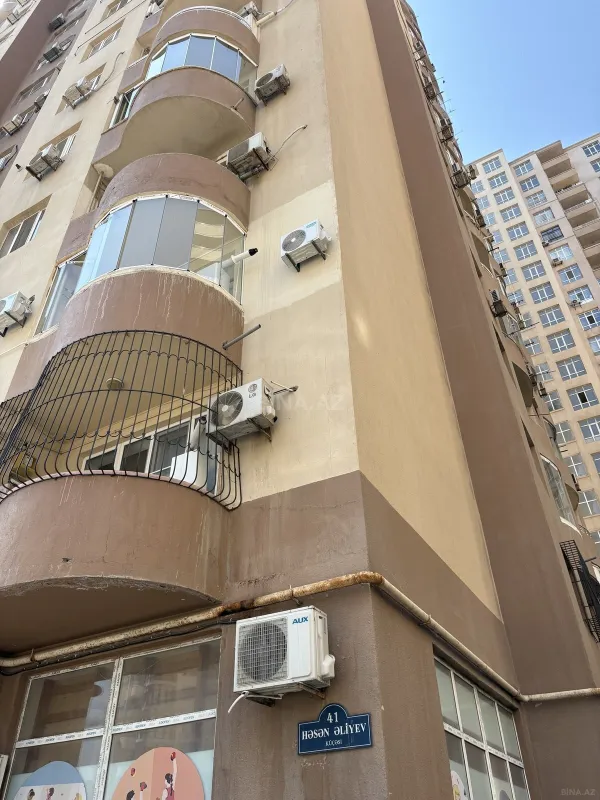 Satılır obyekt 65.4 m²