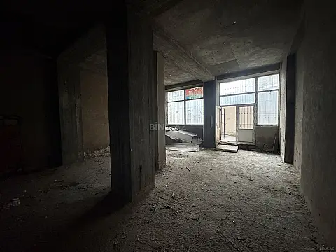 Satılır obyekt 65.4 m²