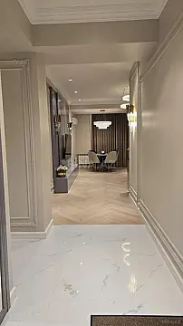 Satılır 2 otaqlı mənzil 97 m²