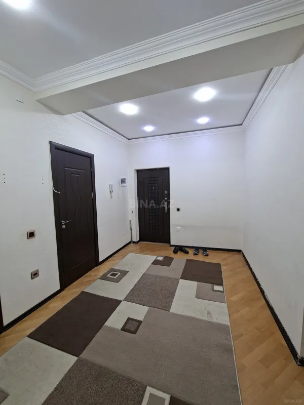 Kirayə verilir 3 otaqlı mənzil 100 m²