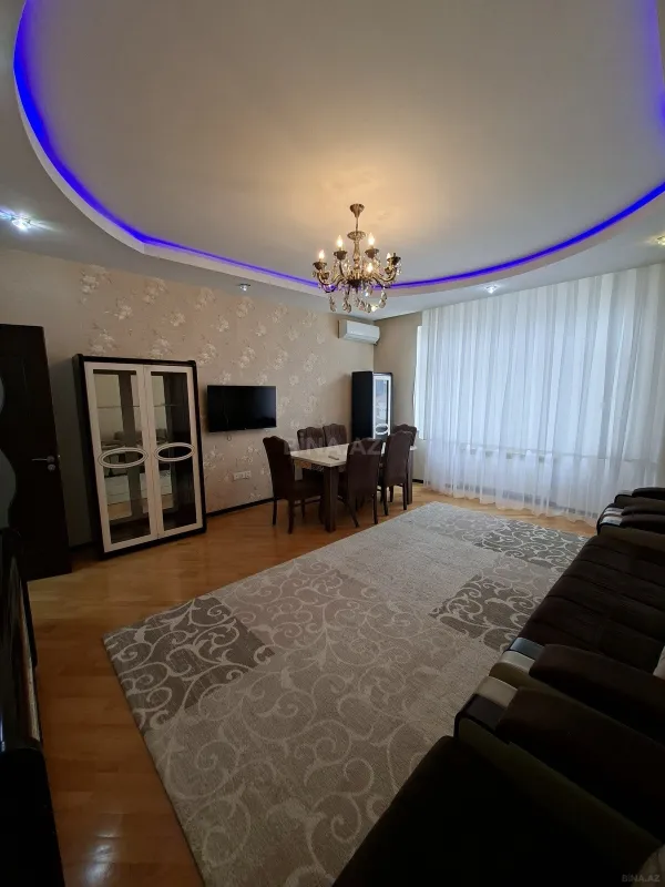 Kirayə verilir 3 otaqlı mənzil 100 m²