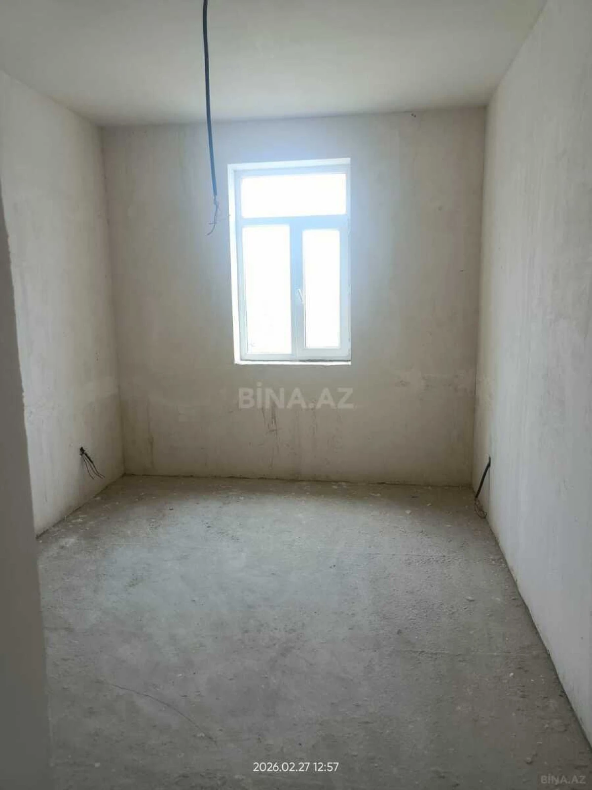 Satılır obyekt 450 m²