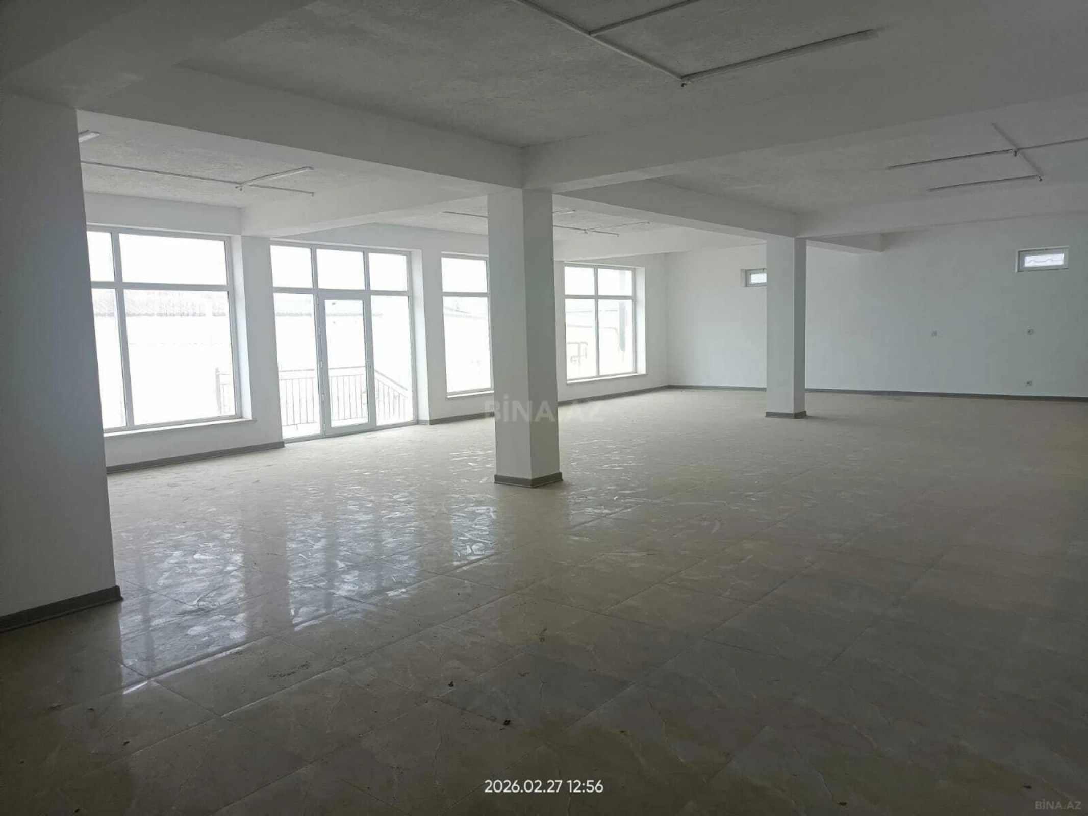 Satılır obyekt 450 m²