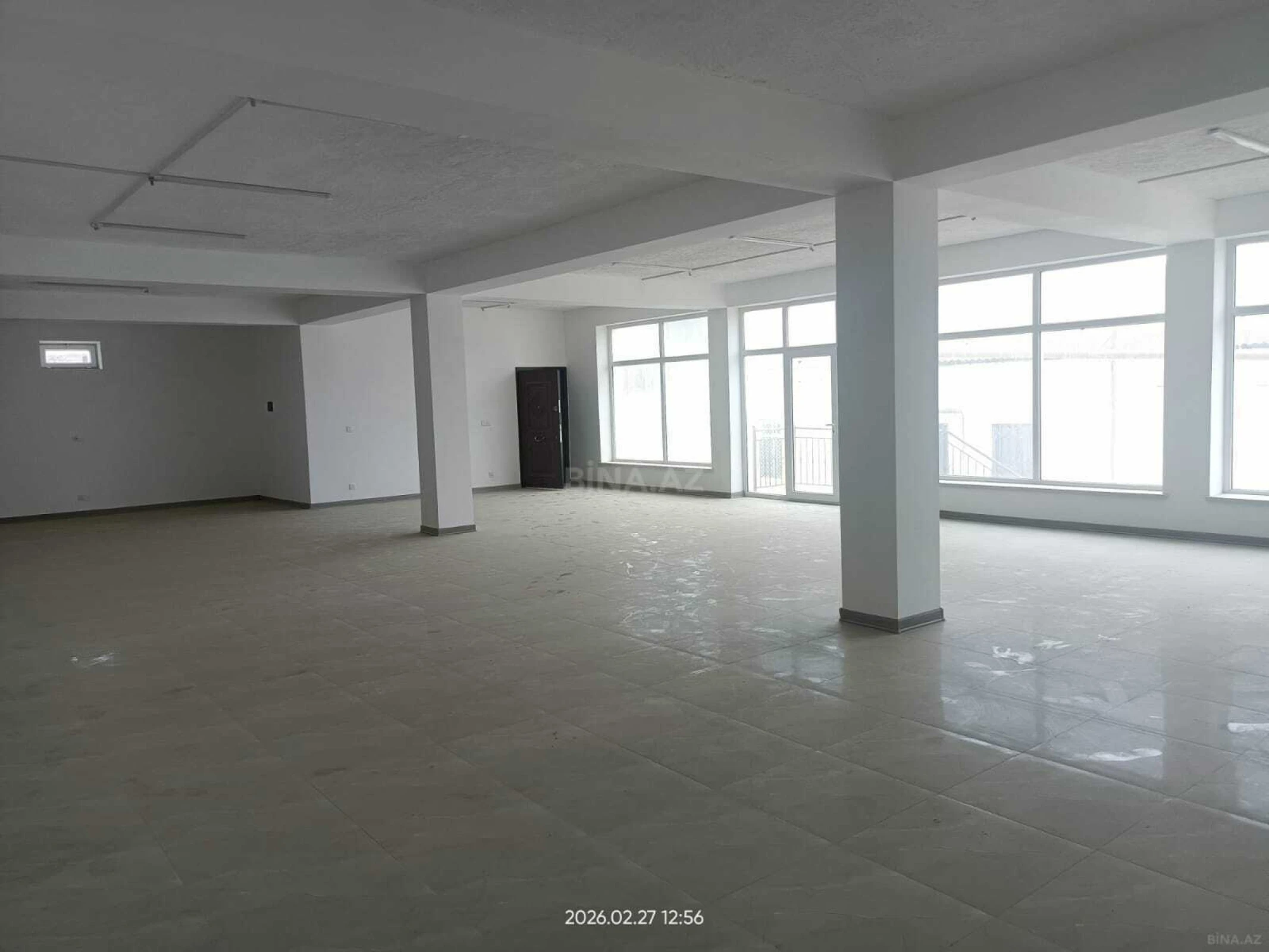 Satılır obyekt 450 m²