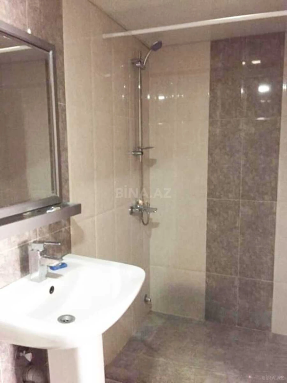 Kirayə verilir 3 otaqlı mənzil 70 m²