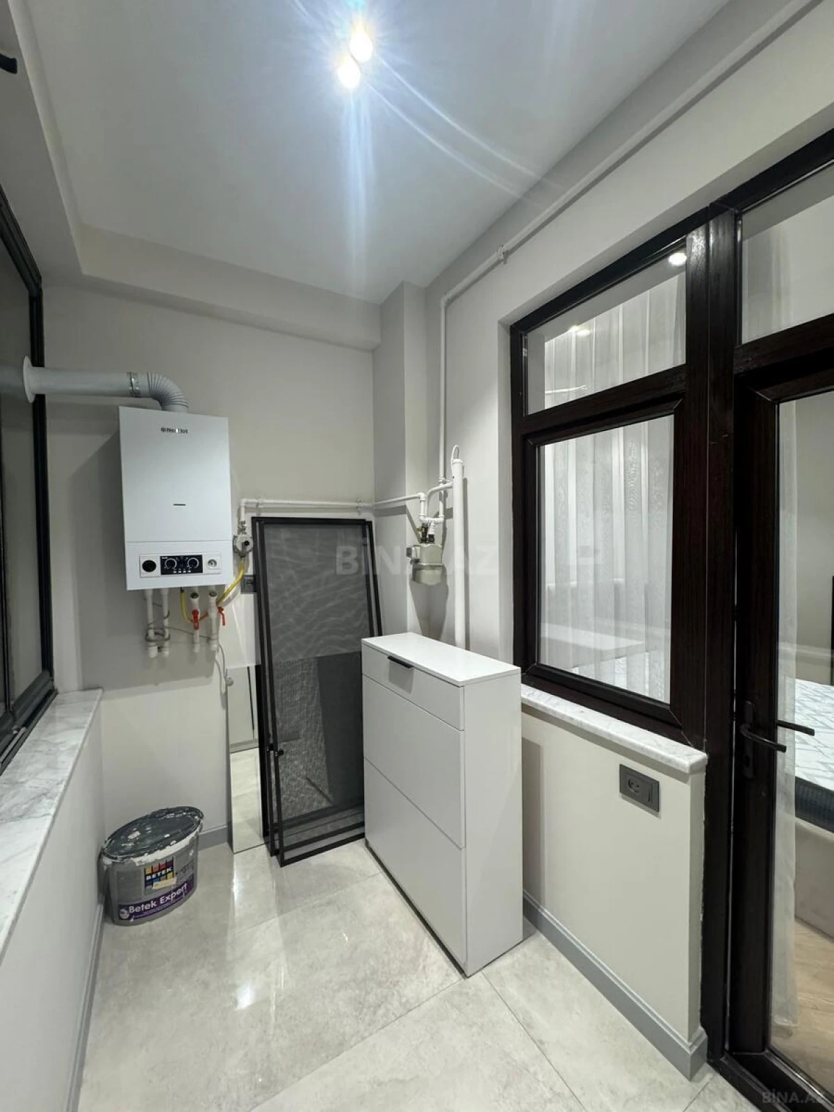 Kirayə verilir 2 otaqlı mənzil 70 m²