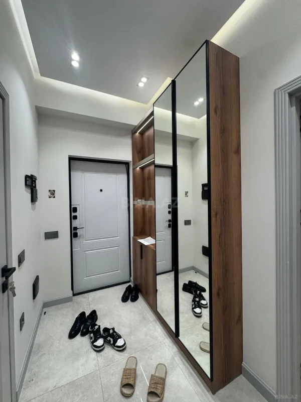 Kirayə verilir 2 otaqlı mənzil 70 m²