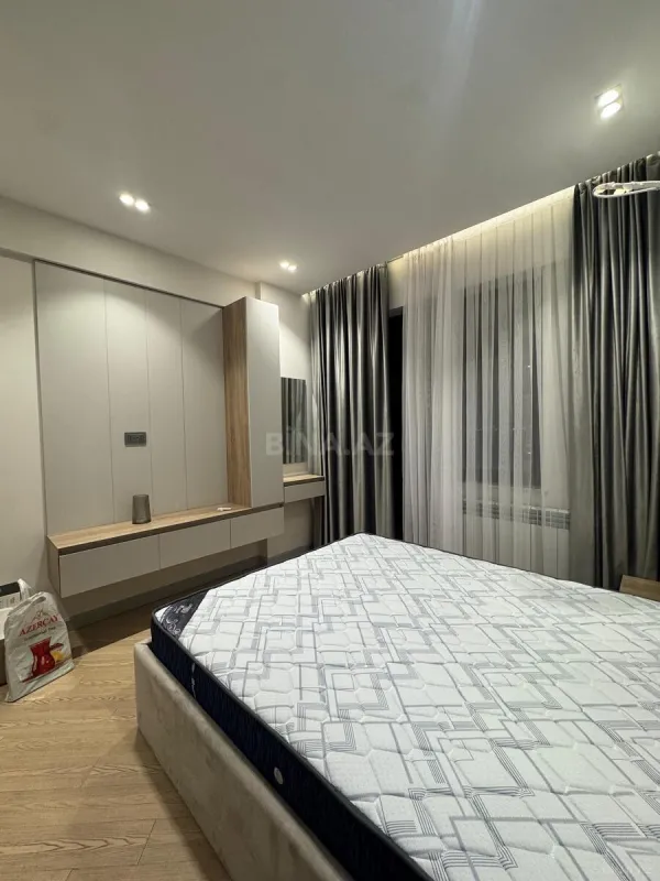 Kirayə verilir 2 otaqlı mənzil 70 m²