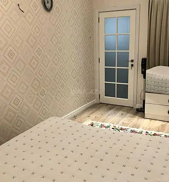 Kirayə verilir 2 otaqlı mənzil 70 m²