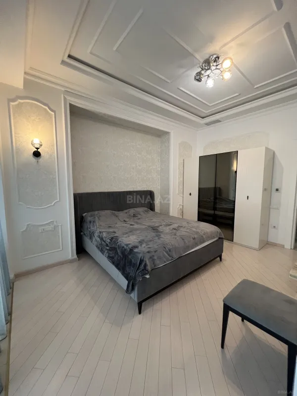 Kirayə verilir 3 otaqlı mənzil 168 m²