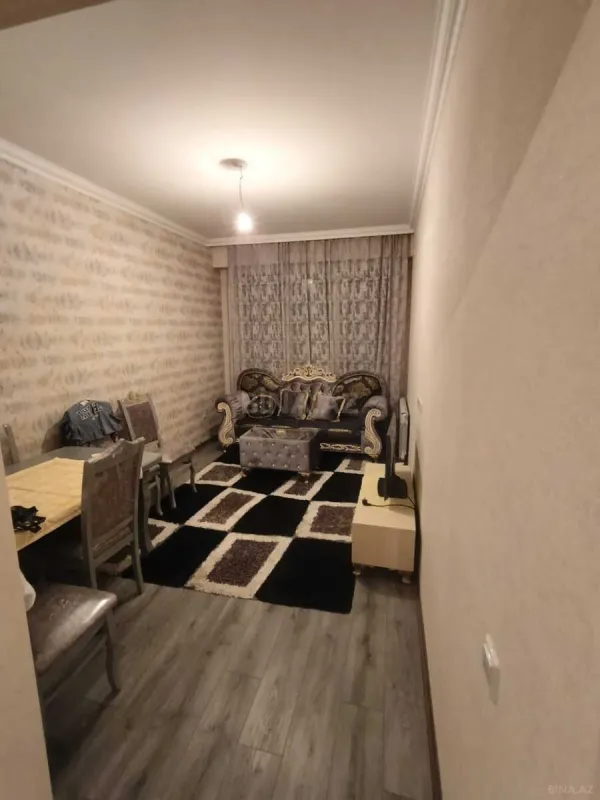 Satılır 2 otaqlı mənzil 47 m²