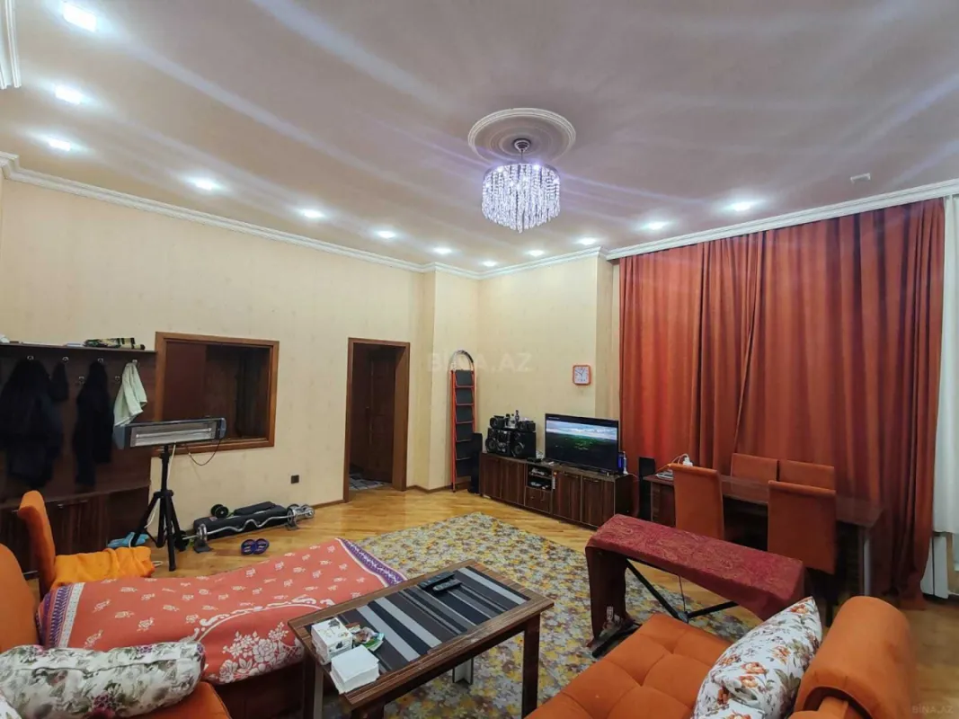 Satılır 3 otaqlı mənzil 90 m²