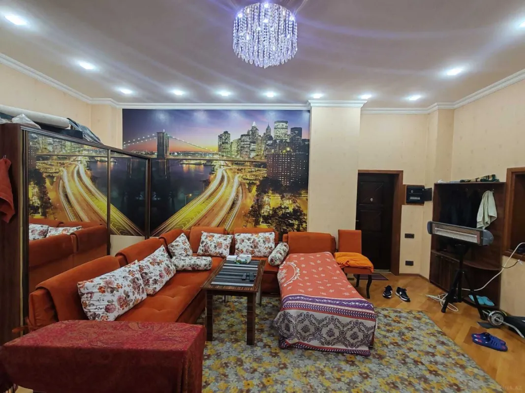 Satılır 3 otaqlı mənzil 90 m²