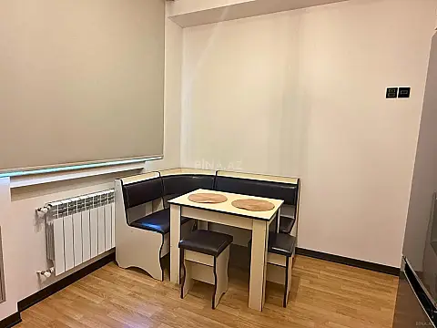 Kirayə verilir 3 otaqlı mənzil 120 m²