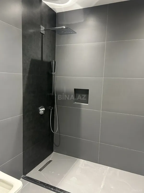 Satılır 2 otaqlı mənzil 74.4 m²