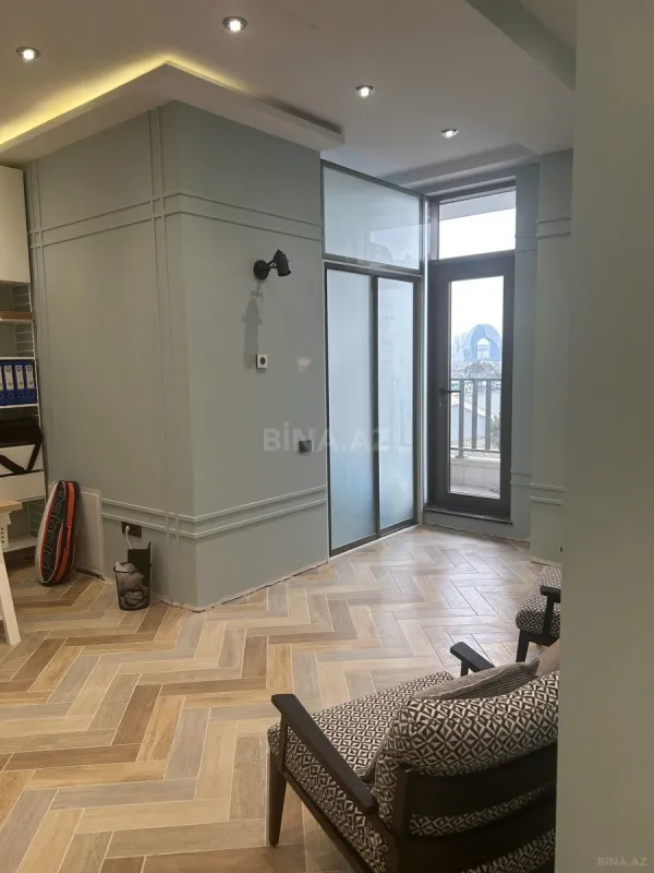Satılır 2 otaqlı mənzil 74.4 m²
