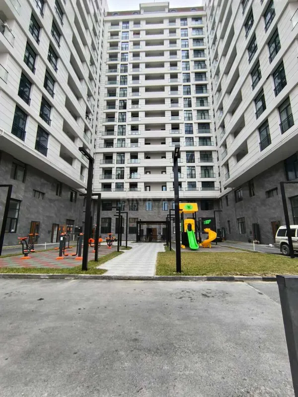 Satılır 2 otaqlı mənzil 57 m²