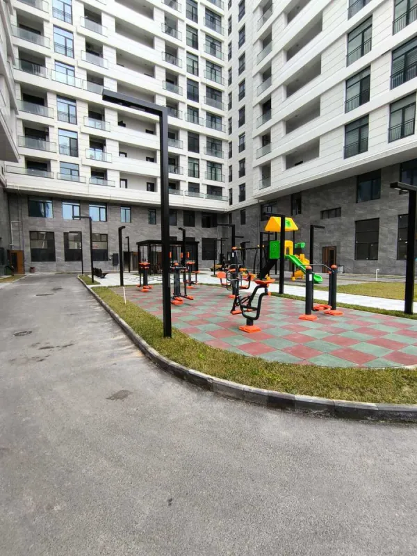 Satılır 2 otaqlı mənzil 57 m²