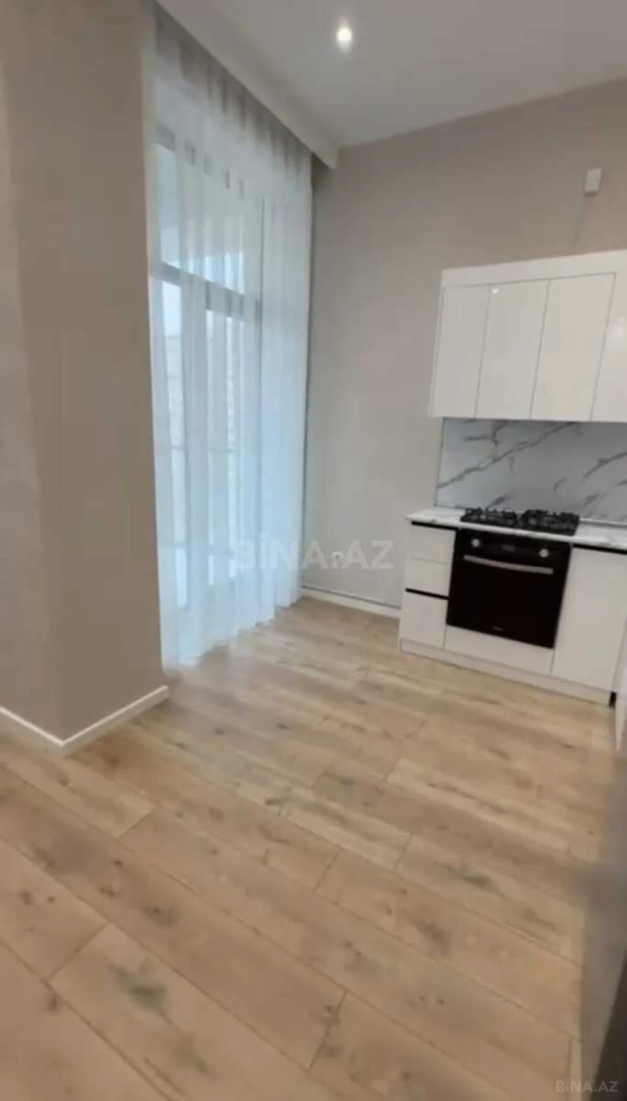 Satılır 2 otaqlı mənzil 57 m²