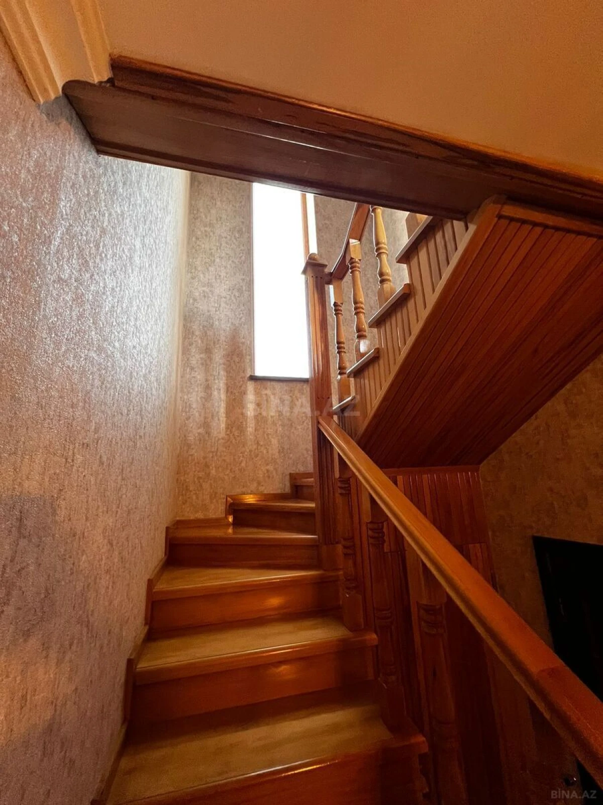 Satılır 4 otaqlı həyət evi 112 m²