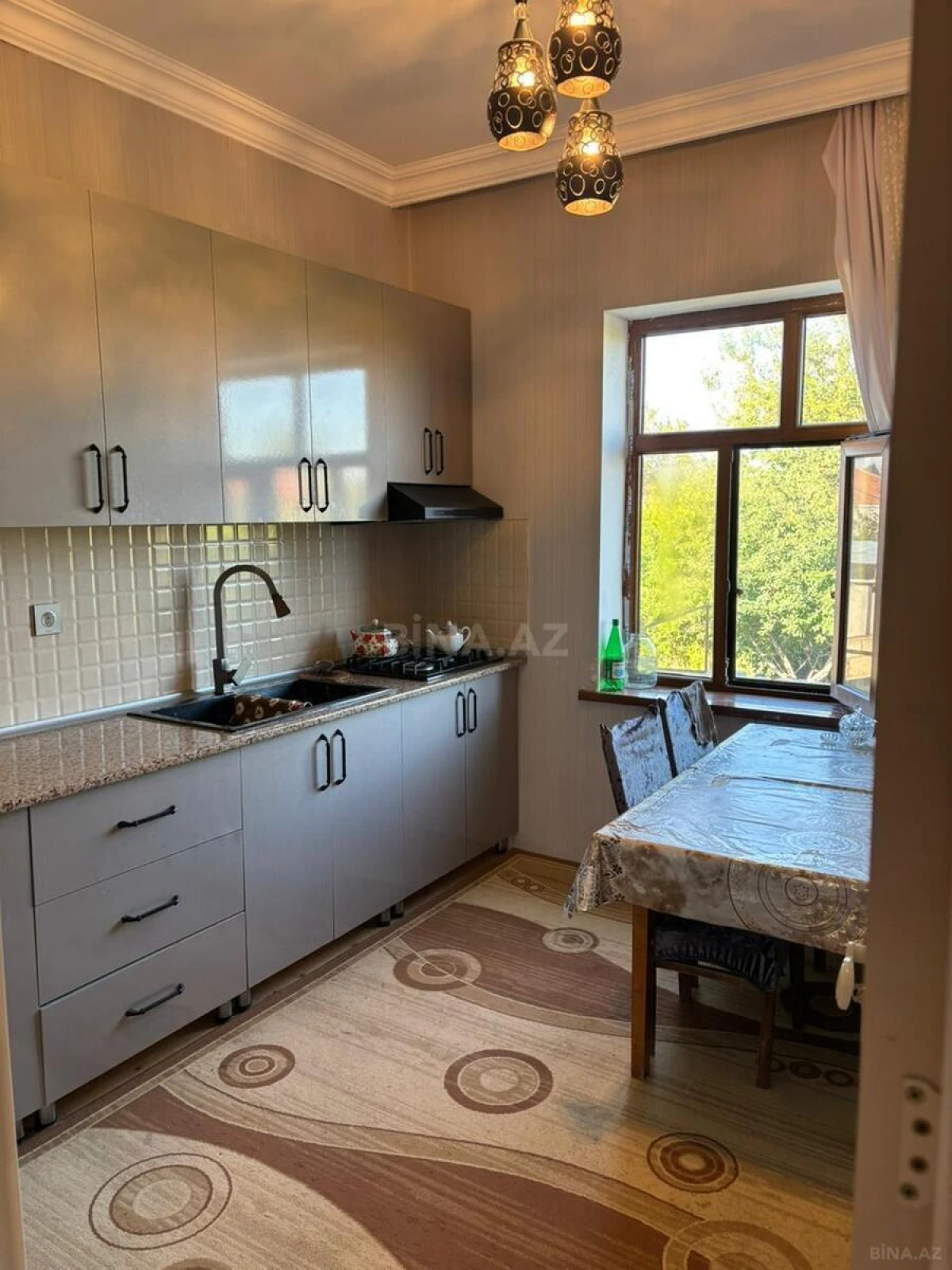 Satılır 4 otaqlı həyət evi 130 m²