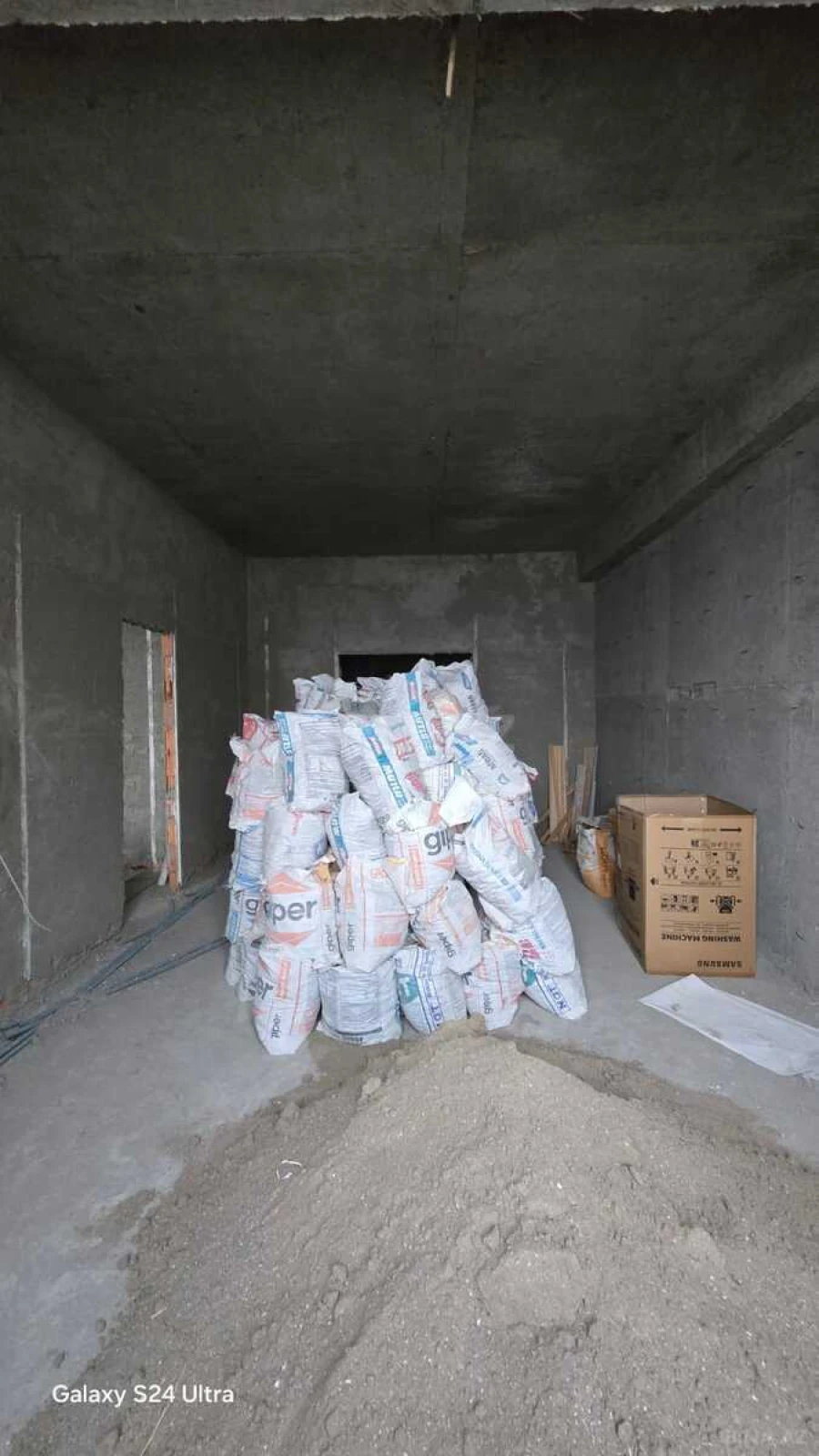 Satılır 3 otaqlı mənzil 100 m²