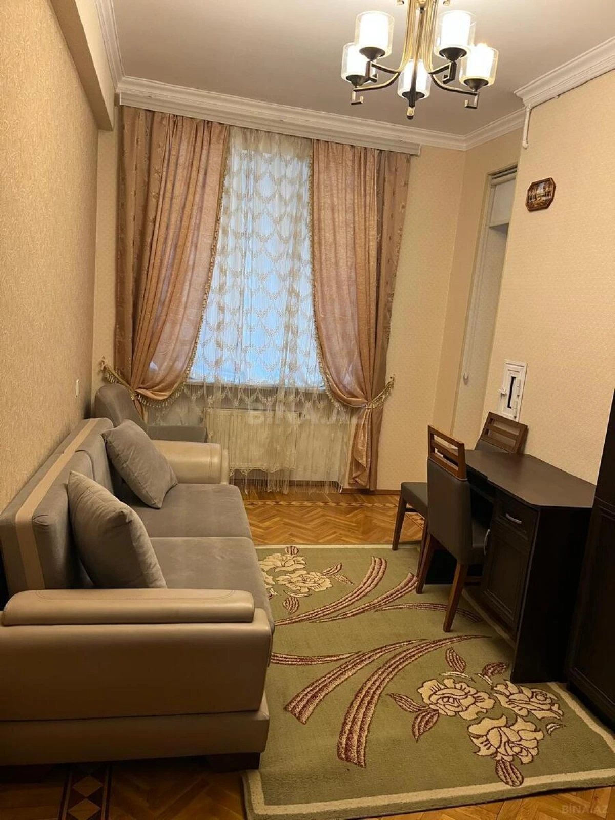 Kirayə verilir 3 otaqlı mənzil 100 m²
