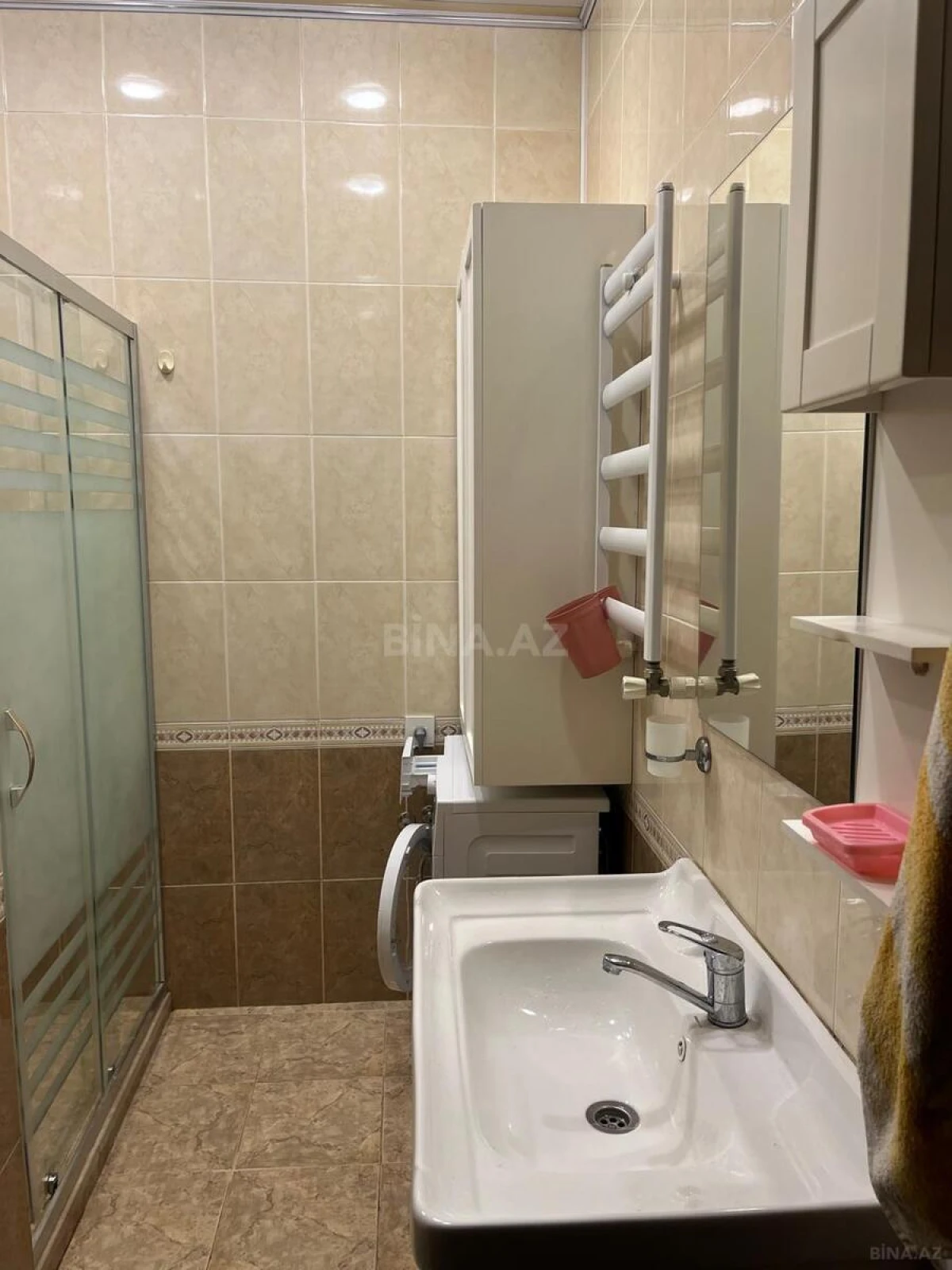 Kirayə verilir 3 otaqlı mənzil 100 m²