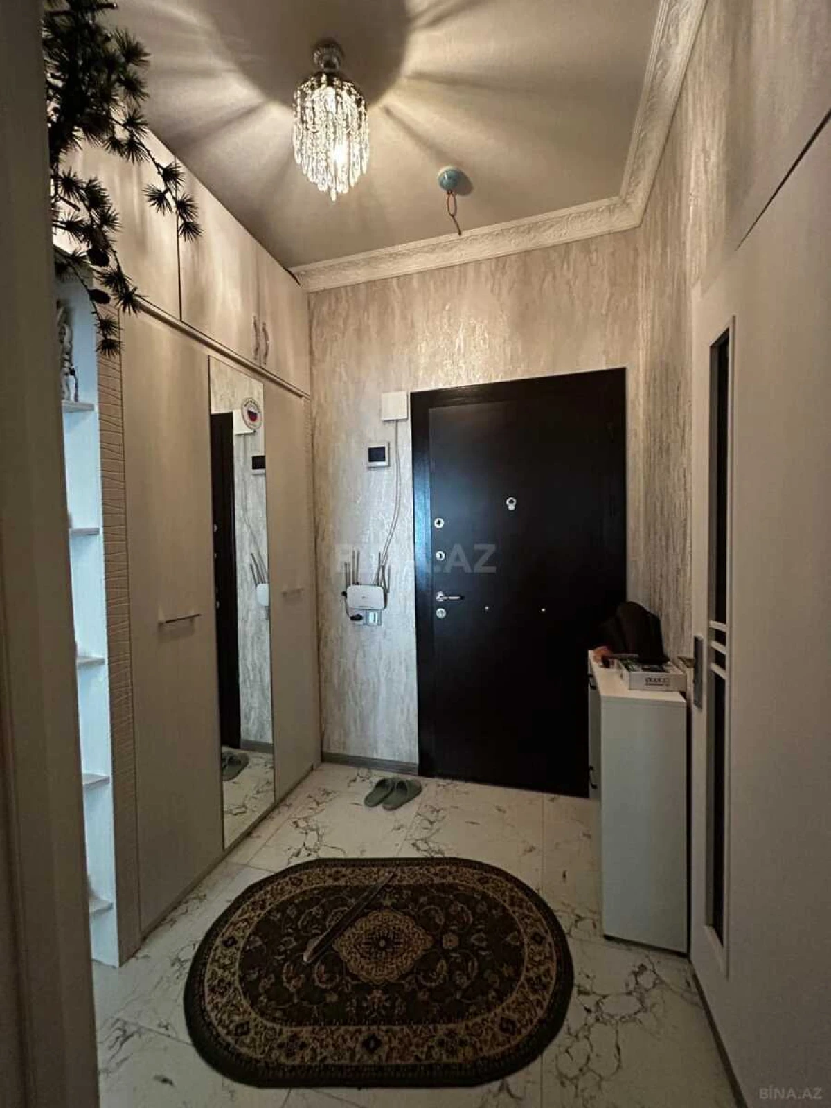 Satılır 2 otaqlı mənzil 47 m²