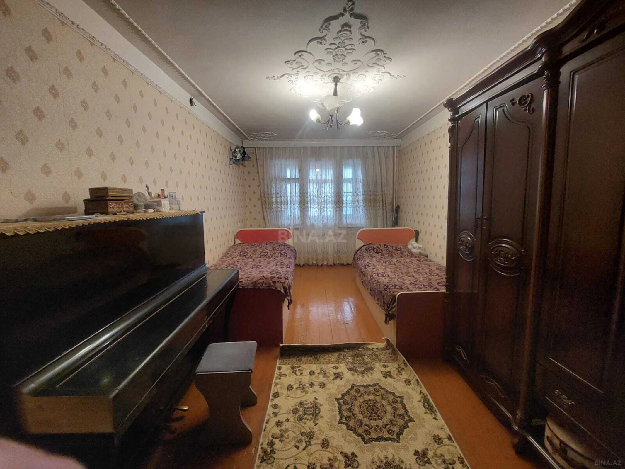 Satılır 4 otaqlı mənzil 70 m²
