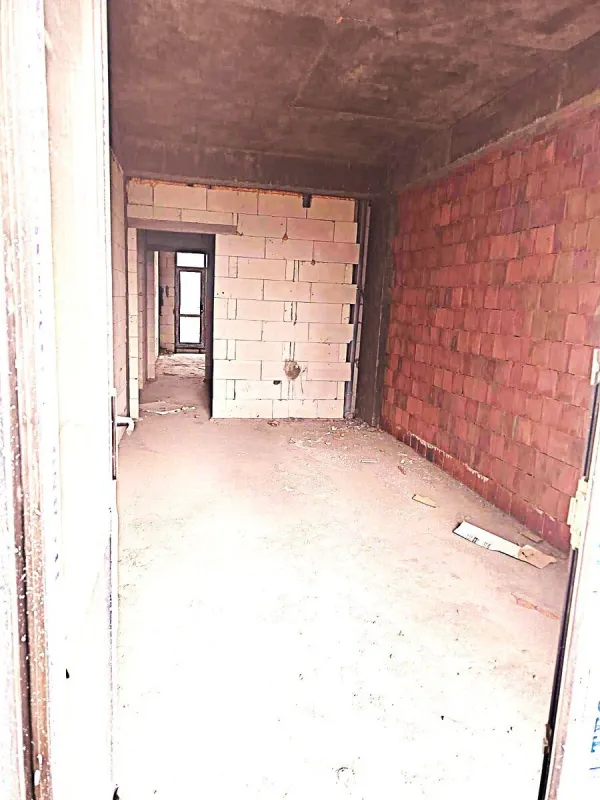 Satılır 3 otaqlı mənzil 86 m²