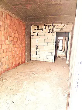 Satılır 3 otaqlı mənzil 86 m²