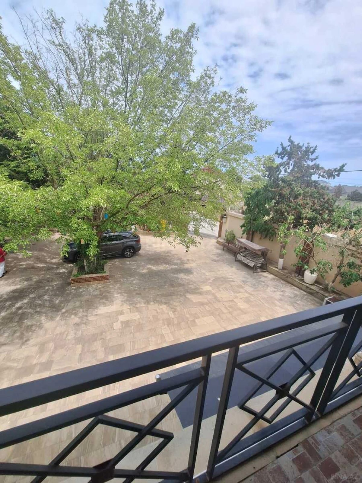 Satılır 4 otaqlı həyət evi 250 m²