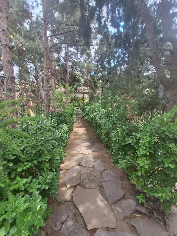 Satılır 4 otaqlı həyət evi 250 m²