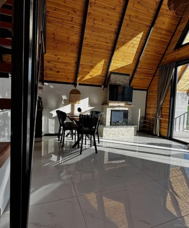 Kirayə verilir 2 otaqlı həyət evi 100 m²