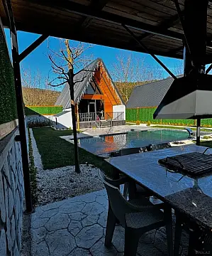 Kirayə verilir 2 otaqlı həyət evi 100 m²