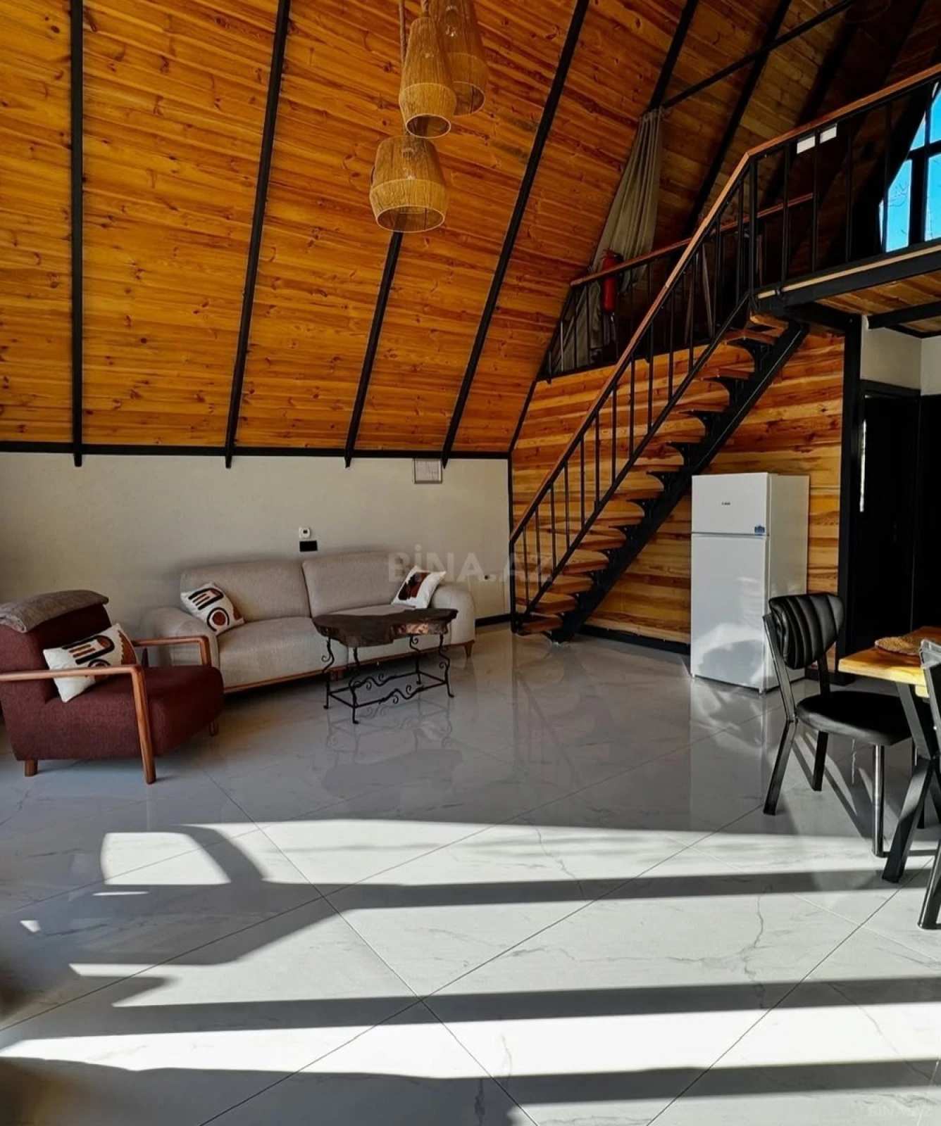 Kirayə verilir 2 otaqlı həyət evi 100 m²