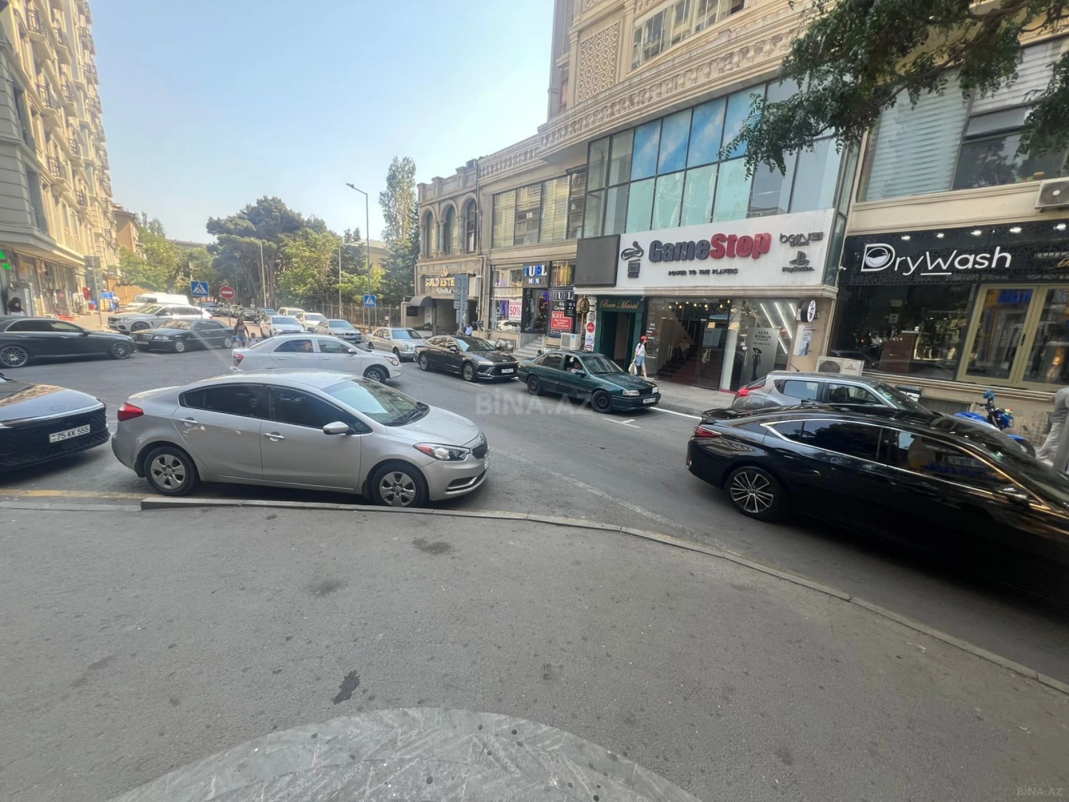 Kirayə verilir obyekt 60 m²