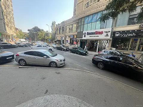 Kirayə verilir obyekt 60 m²