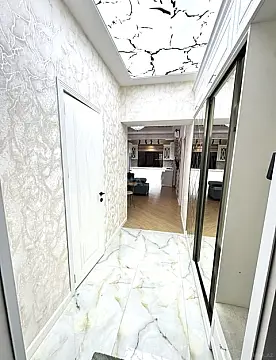 Kirayə verilir 2 otaqlı mənzil 65 m²