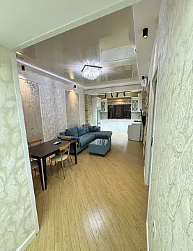 Kirayə verilir 2 otaqlı mənzil 65 m²