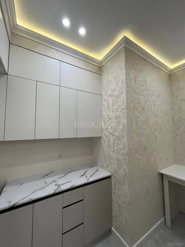 Satılır 2 otaqlı mənzil 72 m²