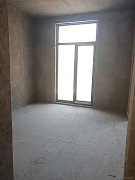 Satılır obyekt 390 m²