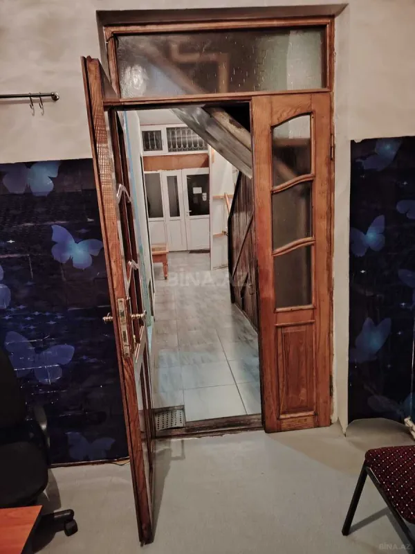 Kirayə verilir obyekt 130 m²