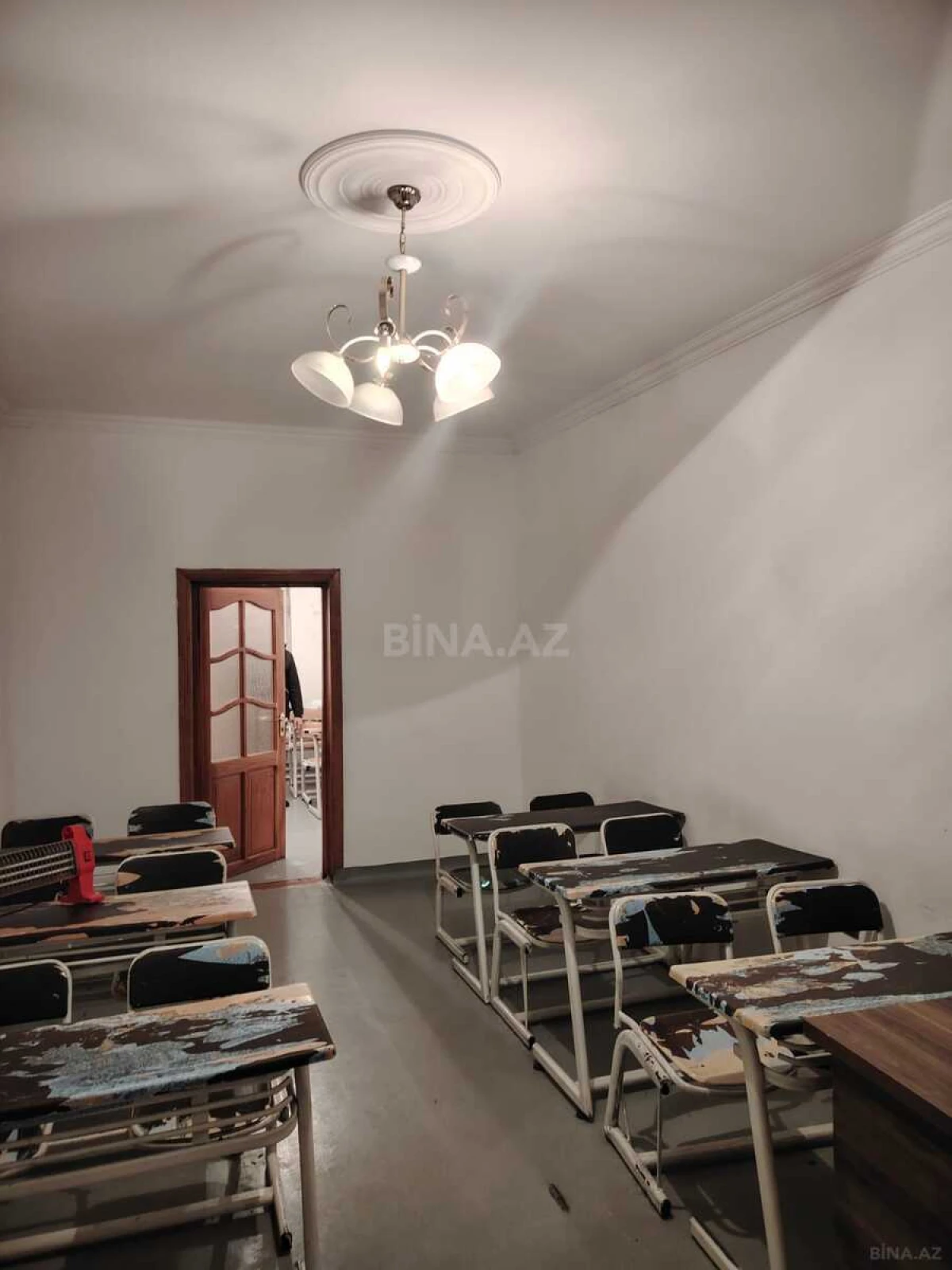 Kirayə verilir obyekt 130 m²