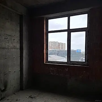 Satılır 2 otaqlı mənzil 49 m²