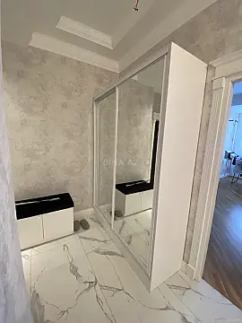 Satılır 3 otaqlı mənzil 110 m²