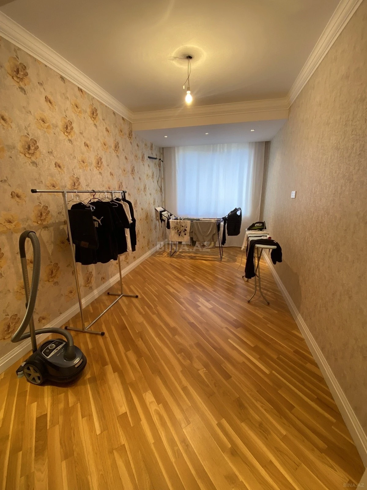 Satılır 3 otaqlı mənzil 110 m²