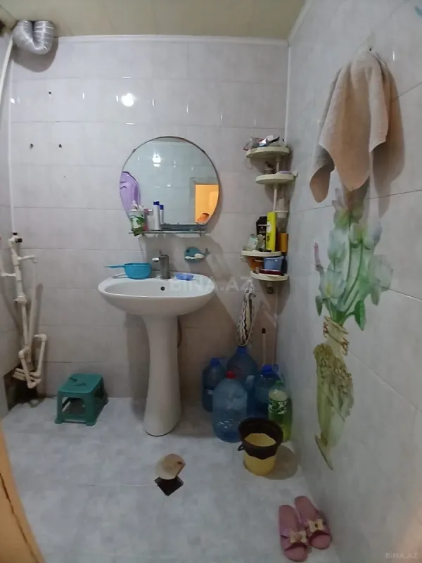 Satılır 2 otaqlı mənzil 65 m²
