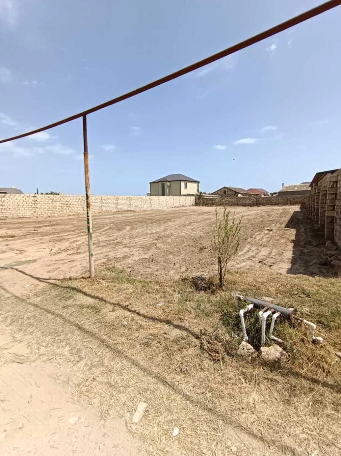 Satılır torpaq sahəsi 12 m²